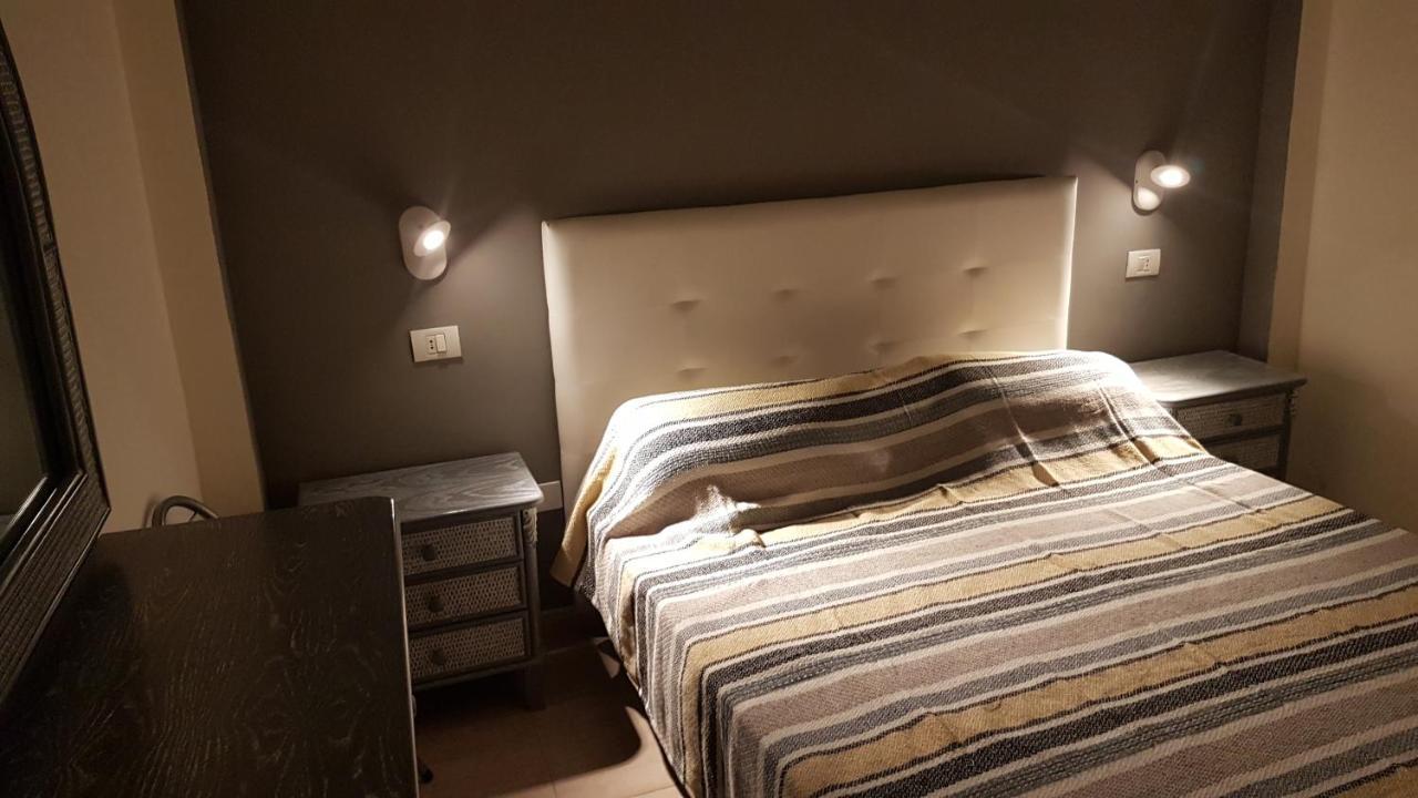 Beach 400Mtr, Top Of Mountain With Spectacular Surround View 200Mtr Los Cristianos  Eksteriør bilde